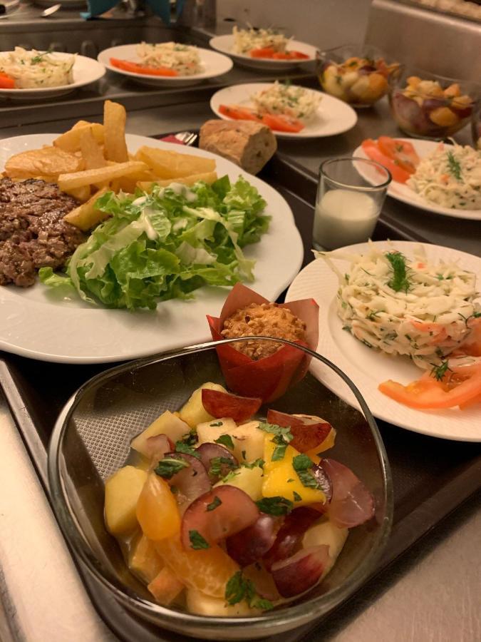 โรงแรมคอมฟอร์ต ออร์ลีน ซุด ออร์เลออง ภายนอก รูปภาพ